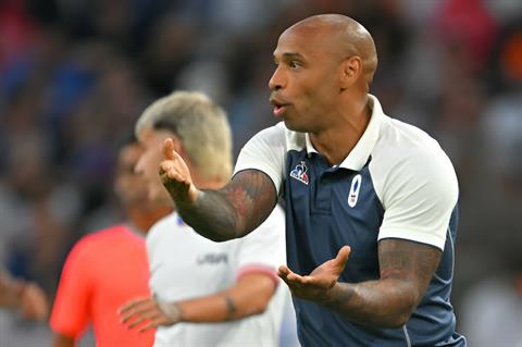 Thierry Henry sẽ thay thế Deschamps dẫn dắt ĐT Pháp?